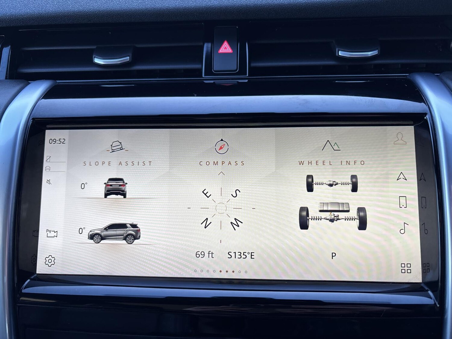 Used Land Rover Discovery Sport 2022 for sale - 77556943: Photo 49