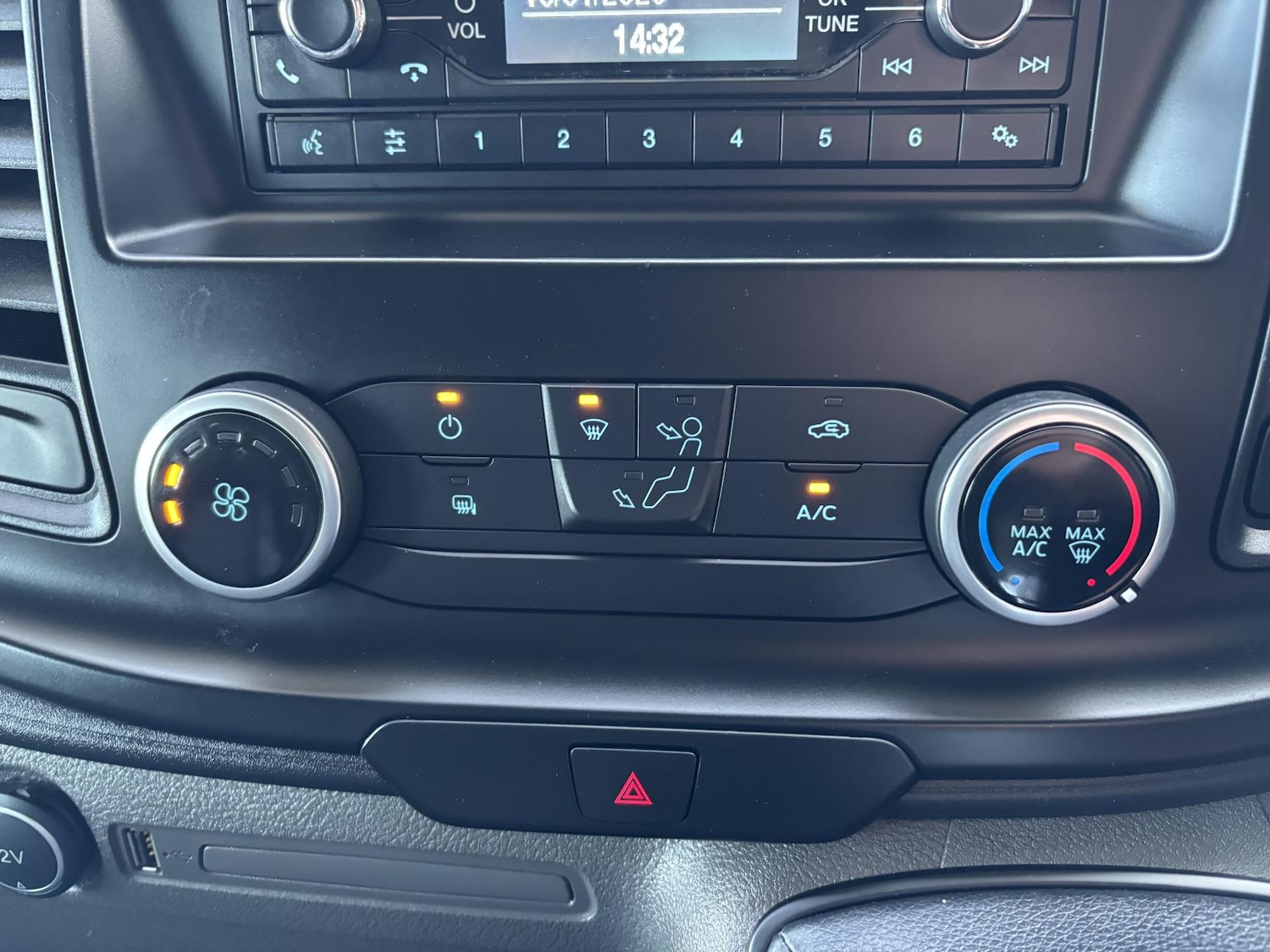 Used Ford Transit Custom 2019 for sale - 77198434: Photo 10