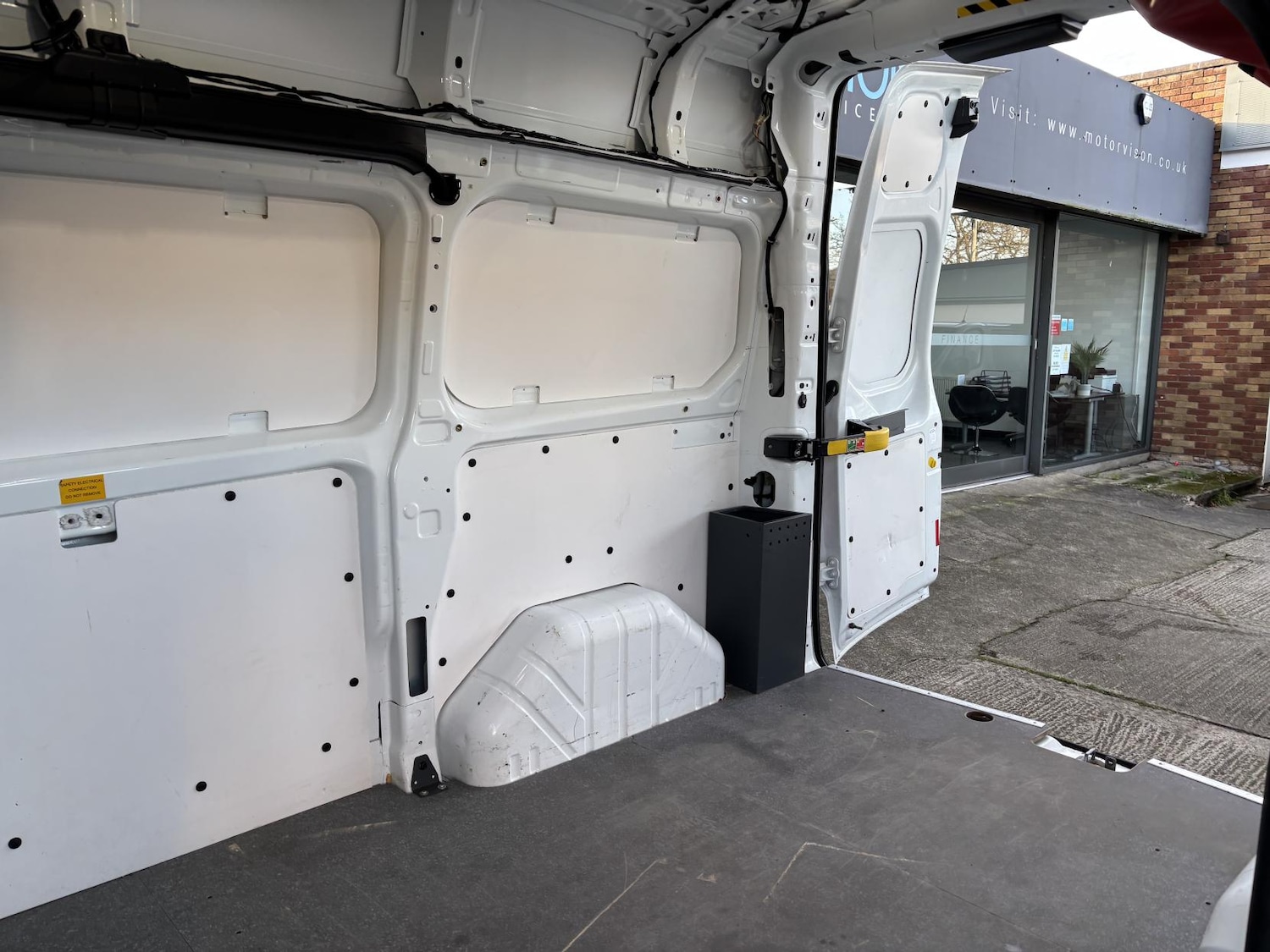 Used Ford Transit Custom 2019 for sale - 77198434: Photo 18