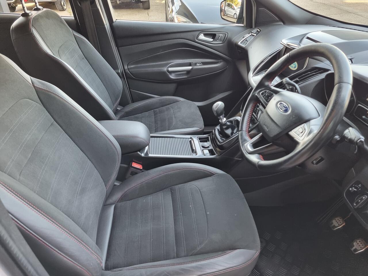 Used Ford Kuga 2017 for sale - 77198416: Photo 10