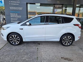 Used Ford Kuga 2017 for sale - 77198416: Photo