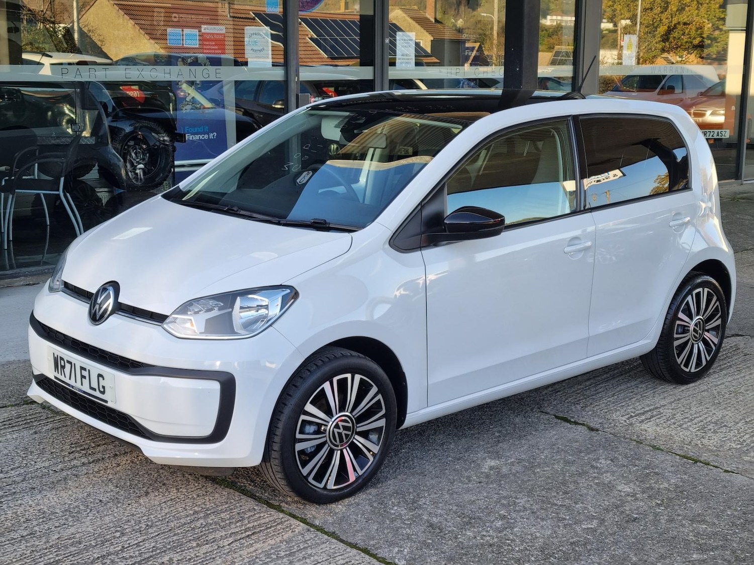 Used Volkswagen up! 2021 for sale - 77198422: Photo 32