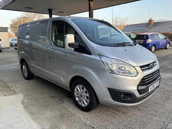 Used Ford Transit Custom 2017 for sale - 77198432: Photo