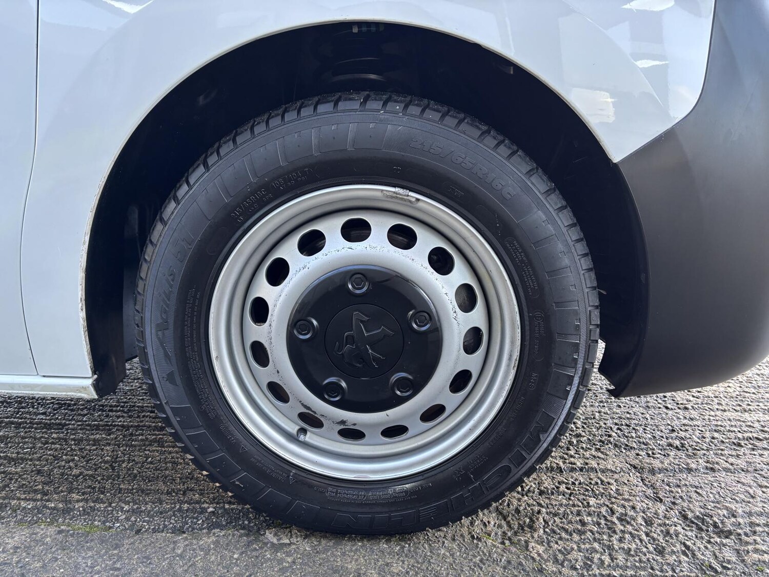 Used Peugeot Expert 2023 for sale - 77367208: Photo 40