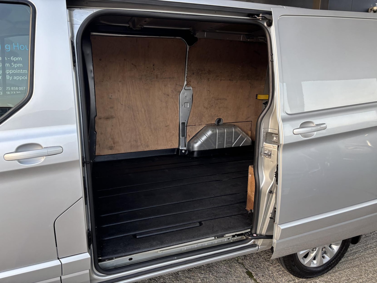 Used Ford Transit Custom 2017 for sale - 77350088: Photo 17