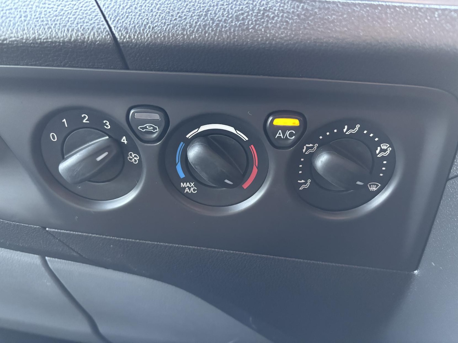 Used Ford Transit Custom 2017 for sale - 77350088: Photo 22