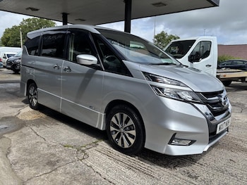 Used Nissan Serena 2017 for sale - 78804761: Photo