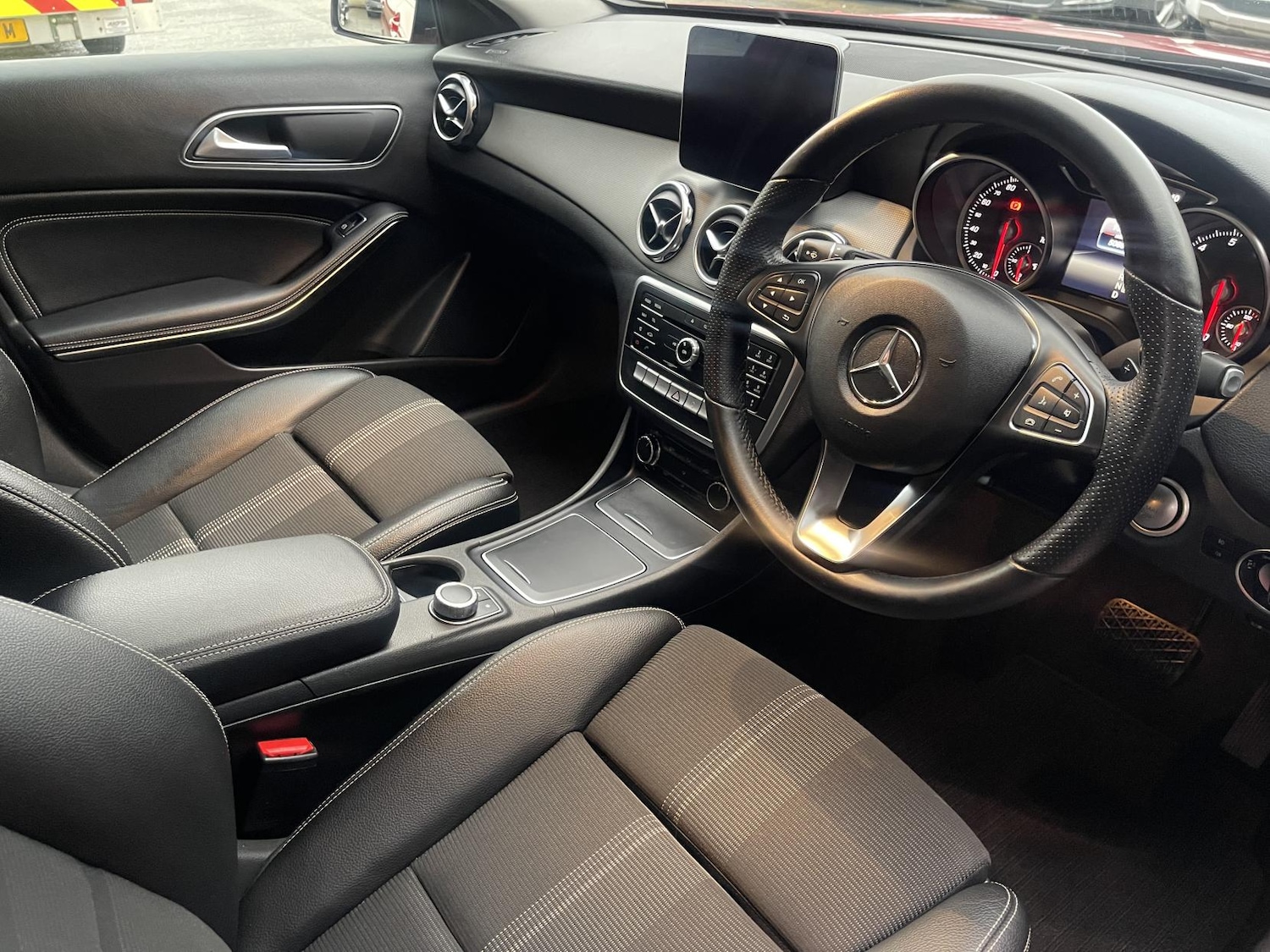 Used Mercedes-Benz GLA 2020 for sale - 77261866: Photo 15