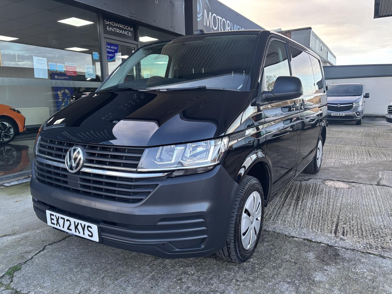 Used Volkswagen Transporter 2022 for sale - 77342976: Photo 11
