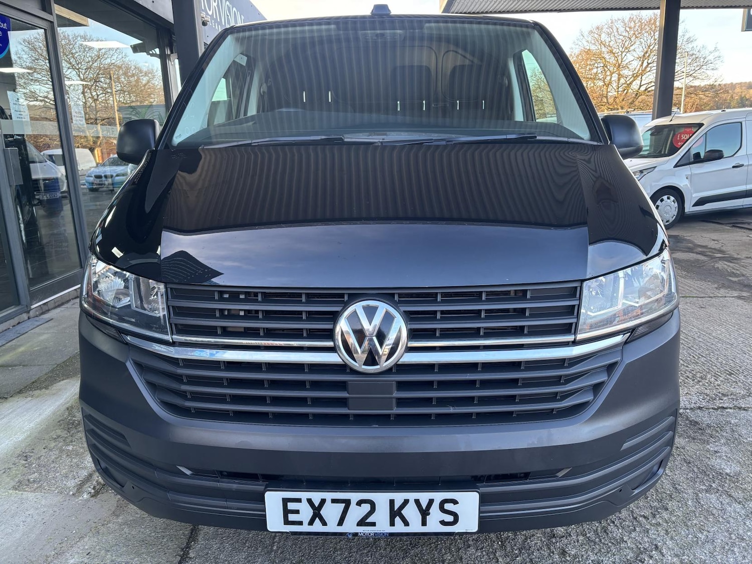 Used Volkswagen Transporter 2022 for sale - 77342976: Photo 2