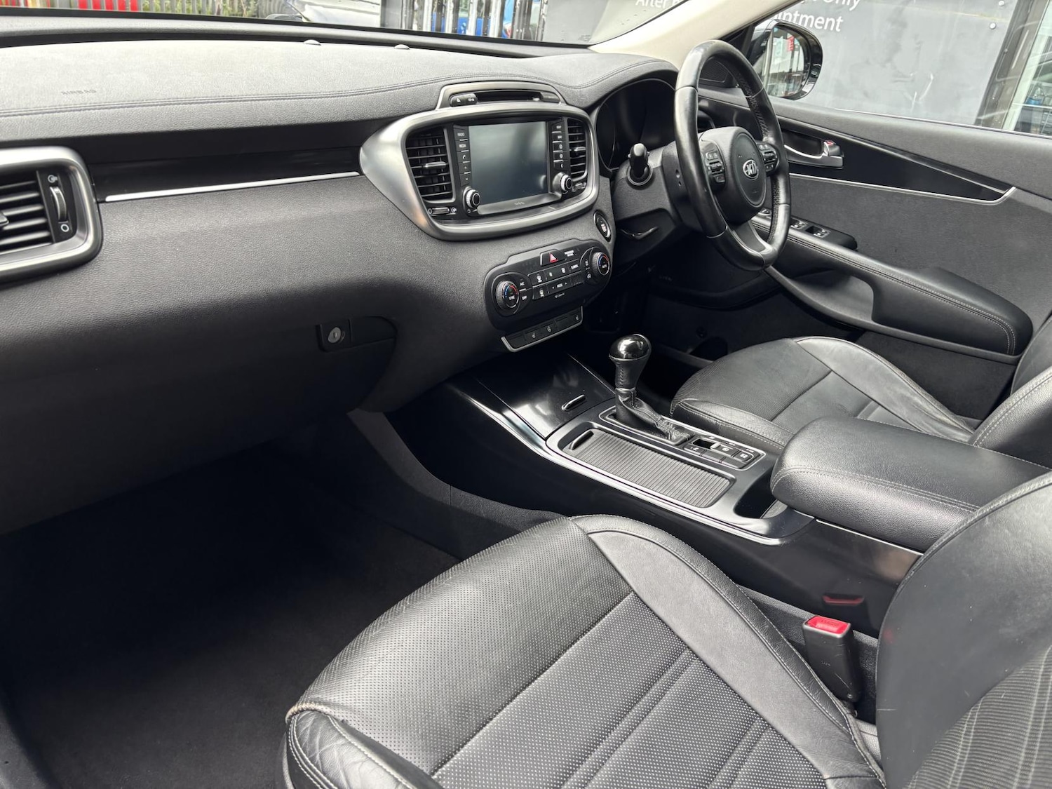 Used Kia Sorento 2017 for sale - 77592395: Photo 24