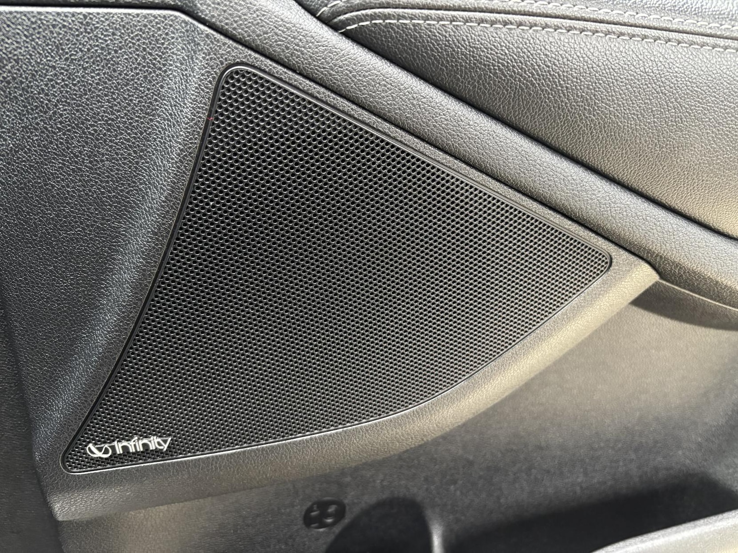 Used Kia Sorento 2017 for sale - 77592395: Photo 28