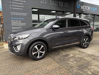 Used Kia Sorento 2017 for sale - 77592395: Photo