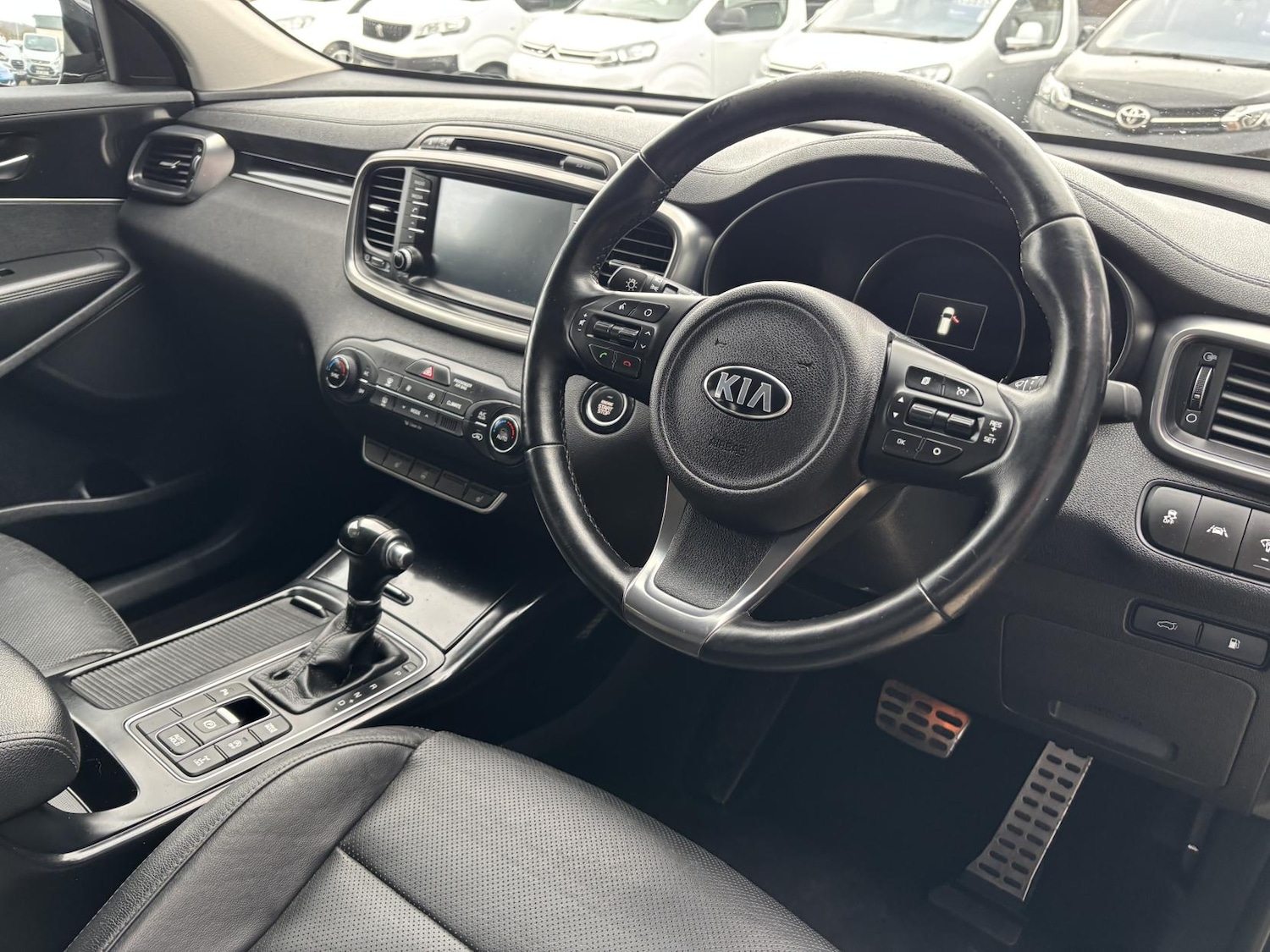 Used Kia Sorento 2017 for sale - 77592395: Photo 9