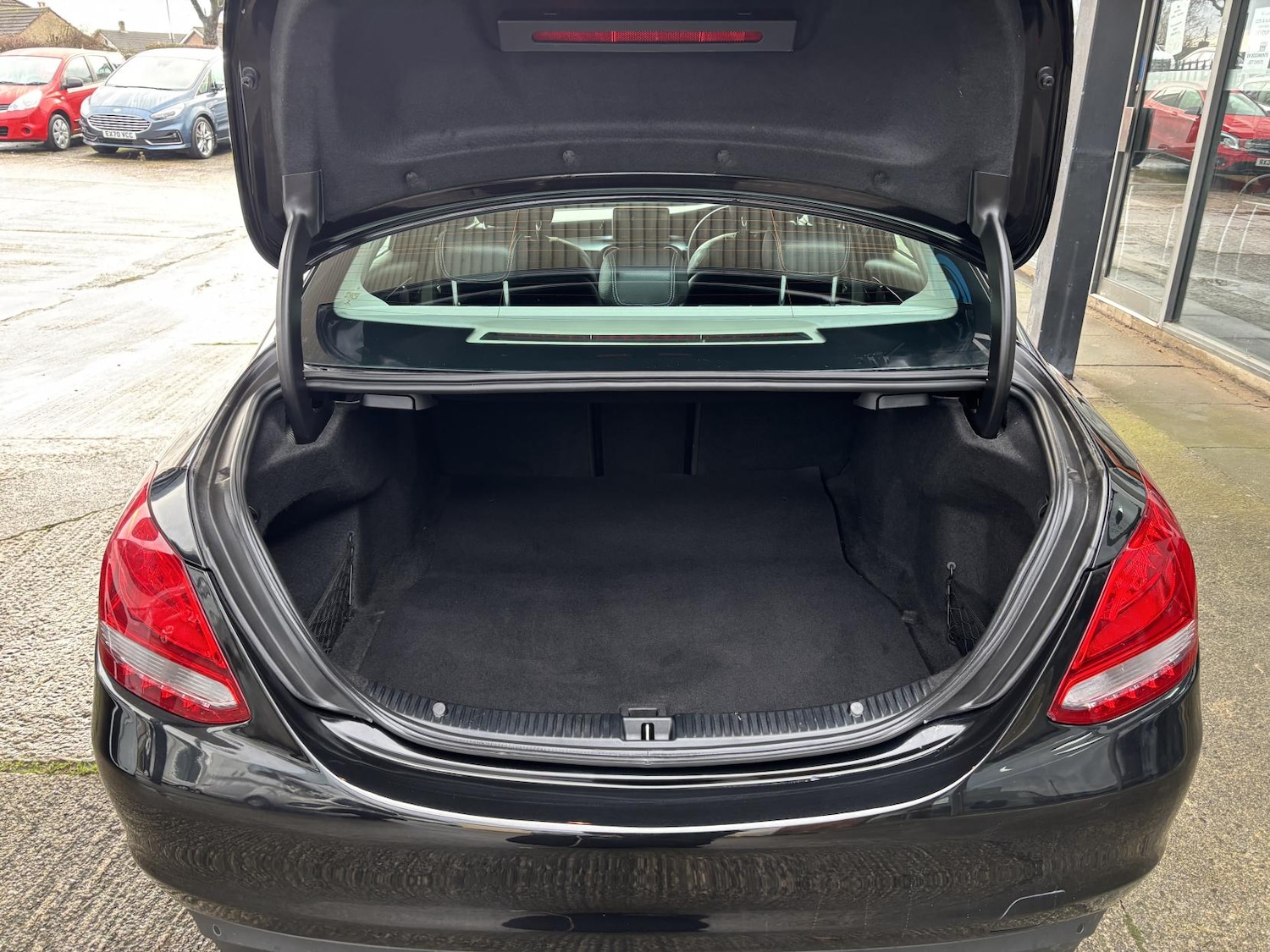 Used Mercedes-Benz C Class 2017 for sale - 77285853: Photo 16