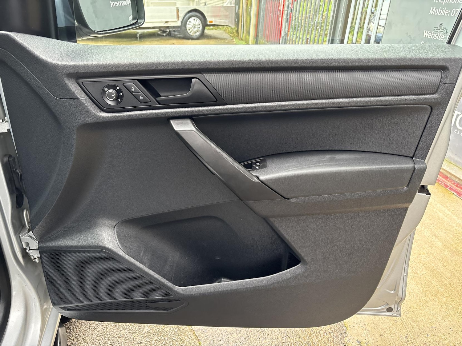 Used Volkswagen Caddy 2017 for sale - 77630931: Photo 26