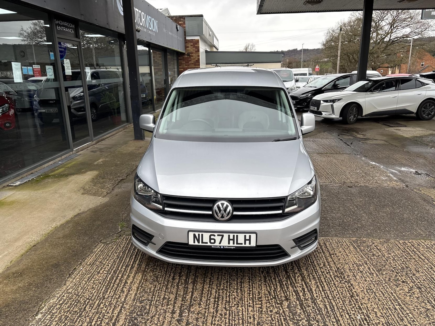 Used Volkswagen Caddy 2017 for sale - 77630931: Photo 4