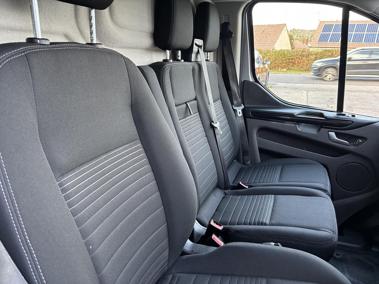 Used Ford Transit Custom 2022 for sale - 77198425: Photo 13