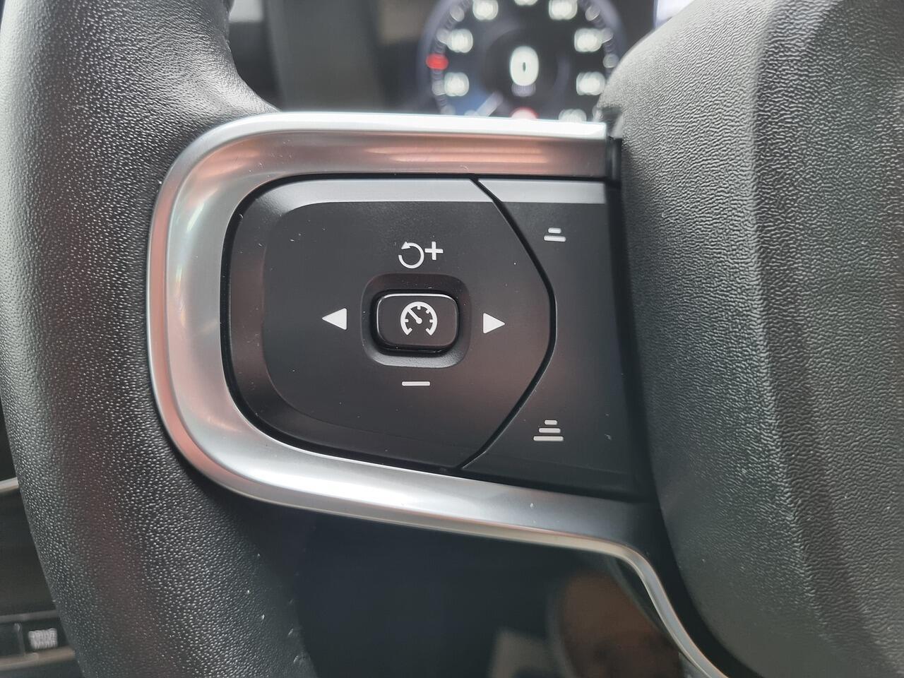 Used Volvo XC40 2020 for sale - 77198417: Photo 26