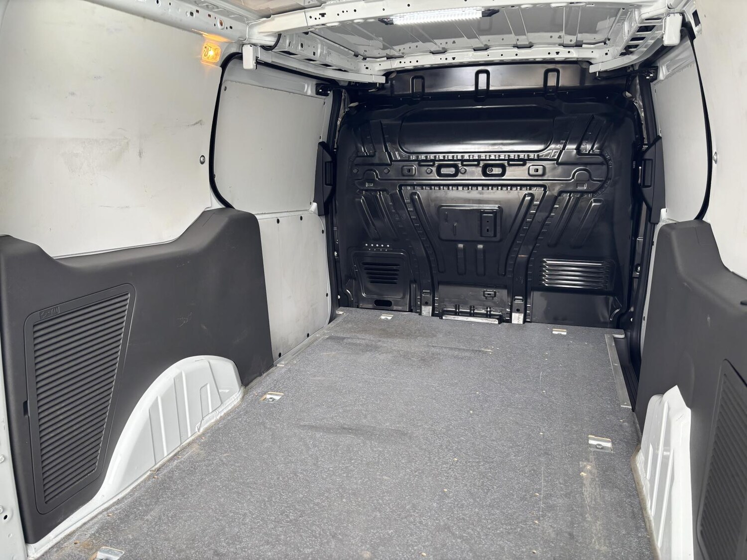 Used Ford Transit Connect 2020 for sale - 77581574: Photo 20