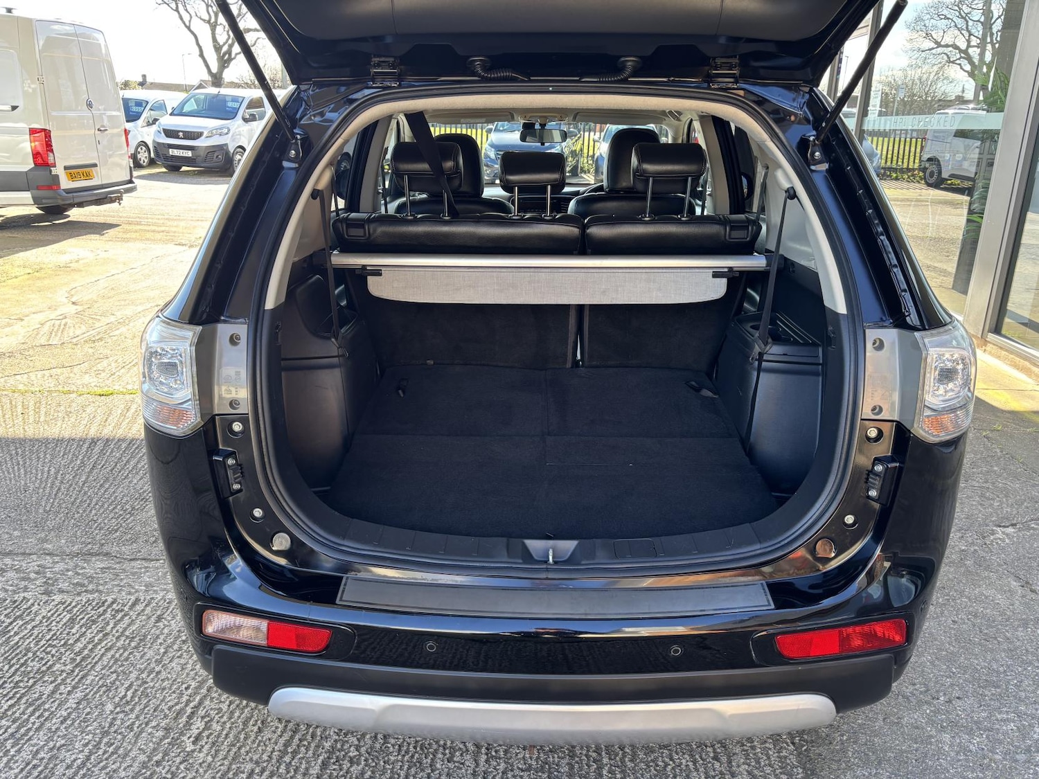 Used Mitsubishi Outlander 2014 for sale - 78109650: Photo 23