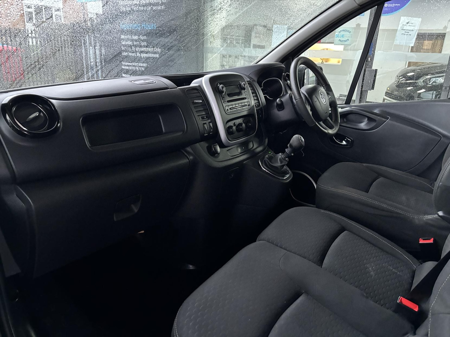 Used Vauxhall Vivaro 2015 for sale - 77385619: Photo 14