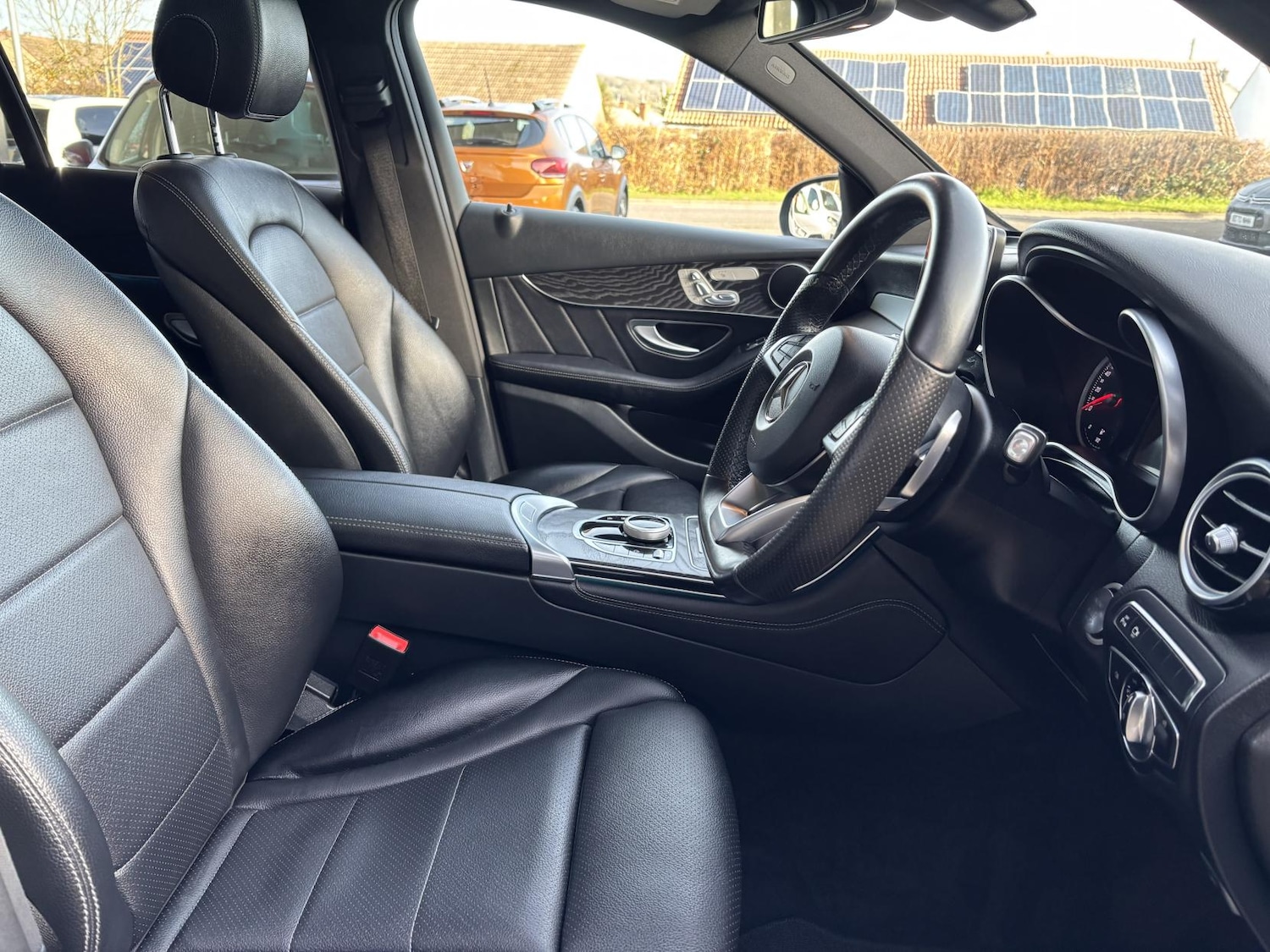 Used Mercedes-Benz GLC 2017 for sale - 77198446: Photo 12