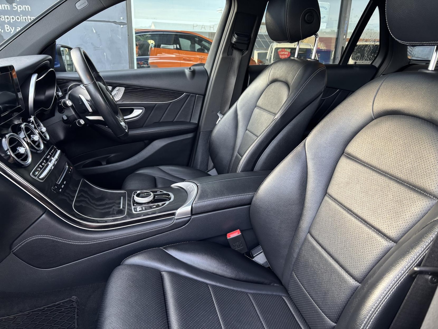 Used Mercedes-Benz GLC 2017 for sale - 77198446: Photo 25