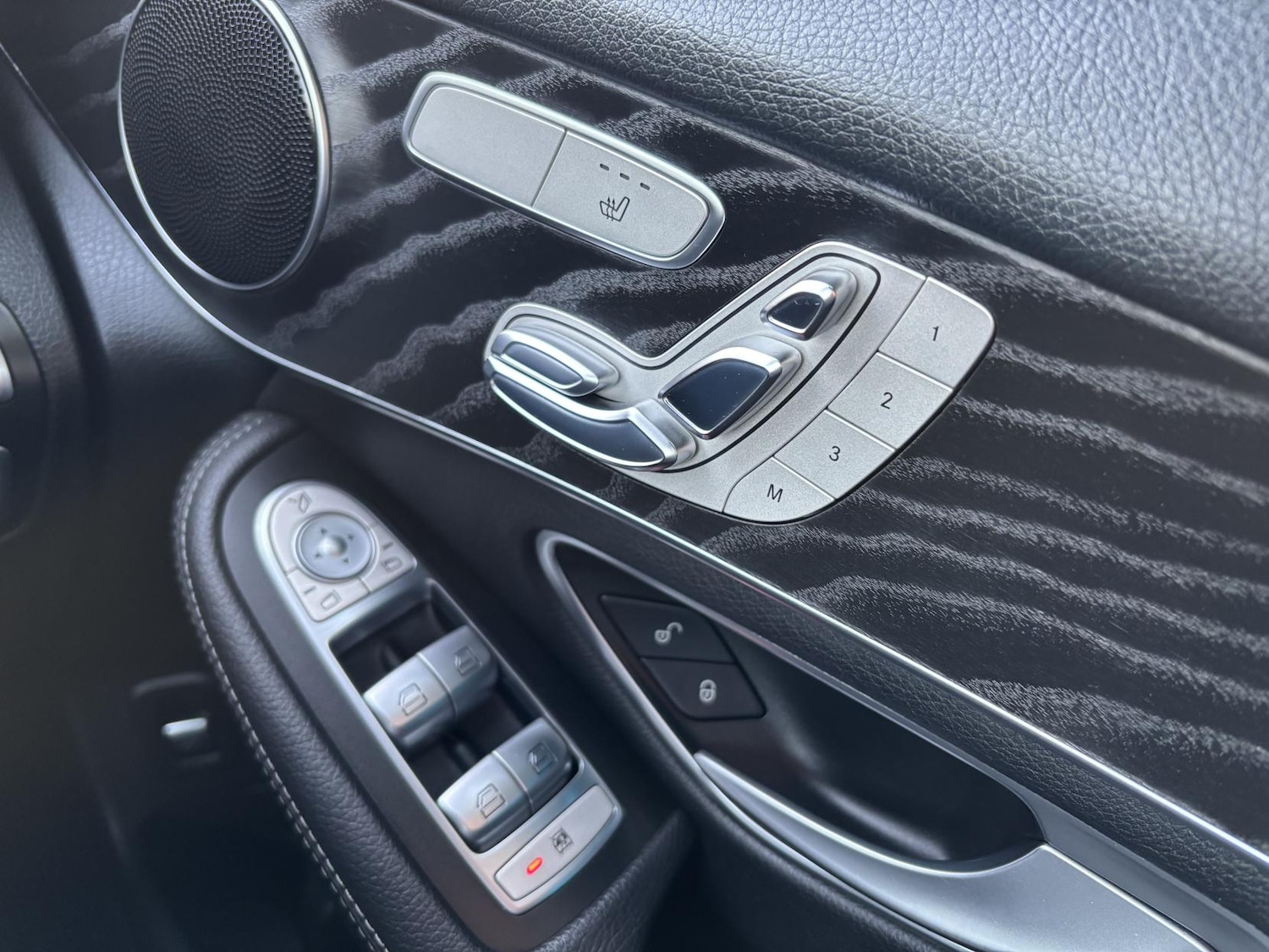 Used Mercedes-Benz GLC 2017 for sale - 77198446: Photo 27