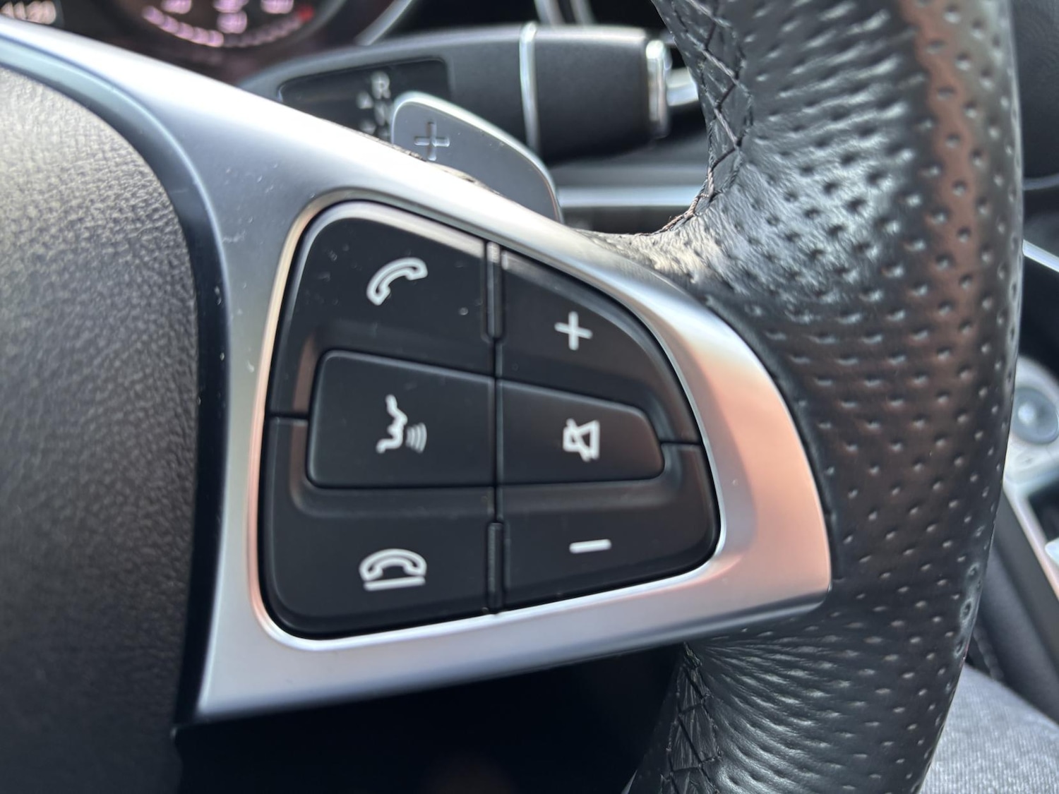 Used Mercedes-Benz GLC 2017 for sale - 77198446: Photo 28