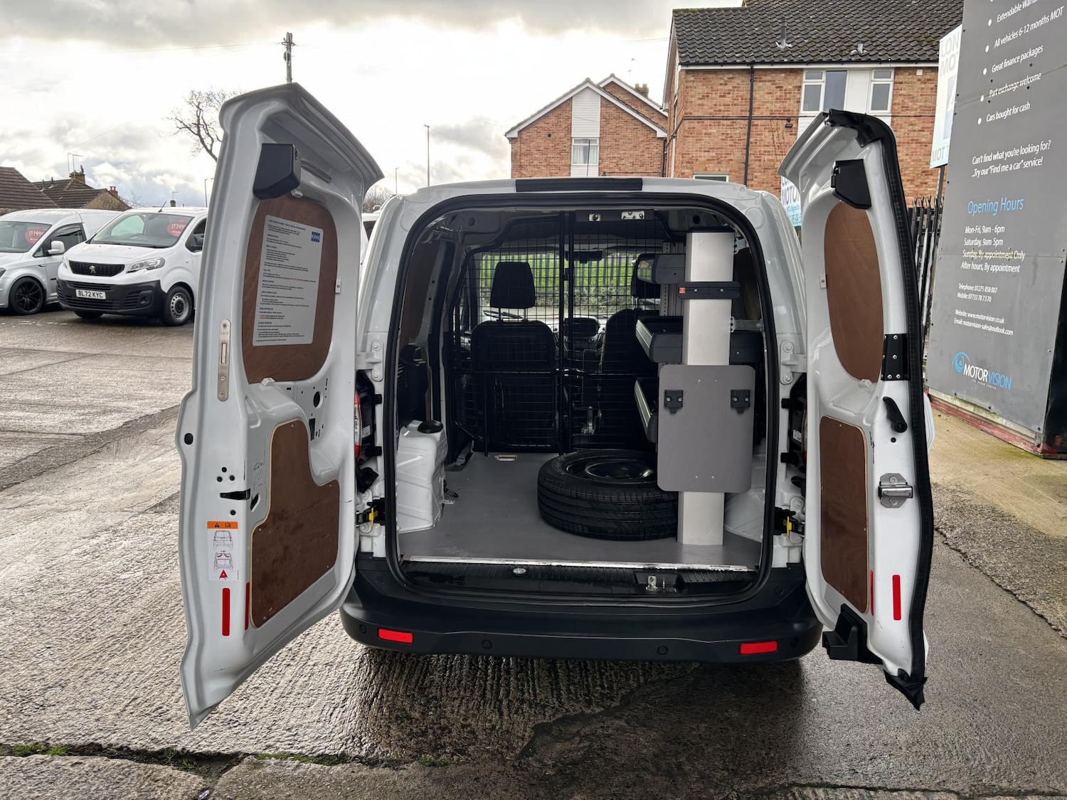 Used Ford Transit Courier 2019 for sale - 77687574: Photo 10