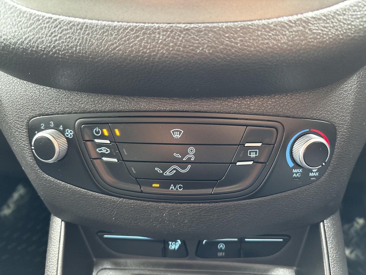 Used Ford Transit Courier 2019 for sale - 77687574: Photo 11