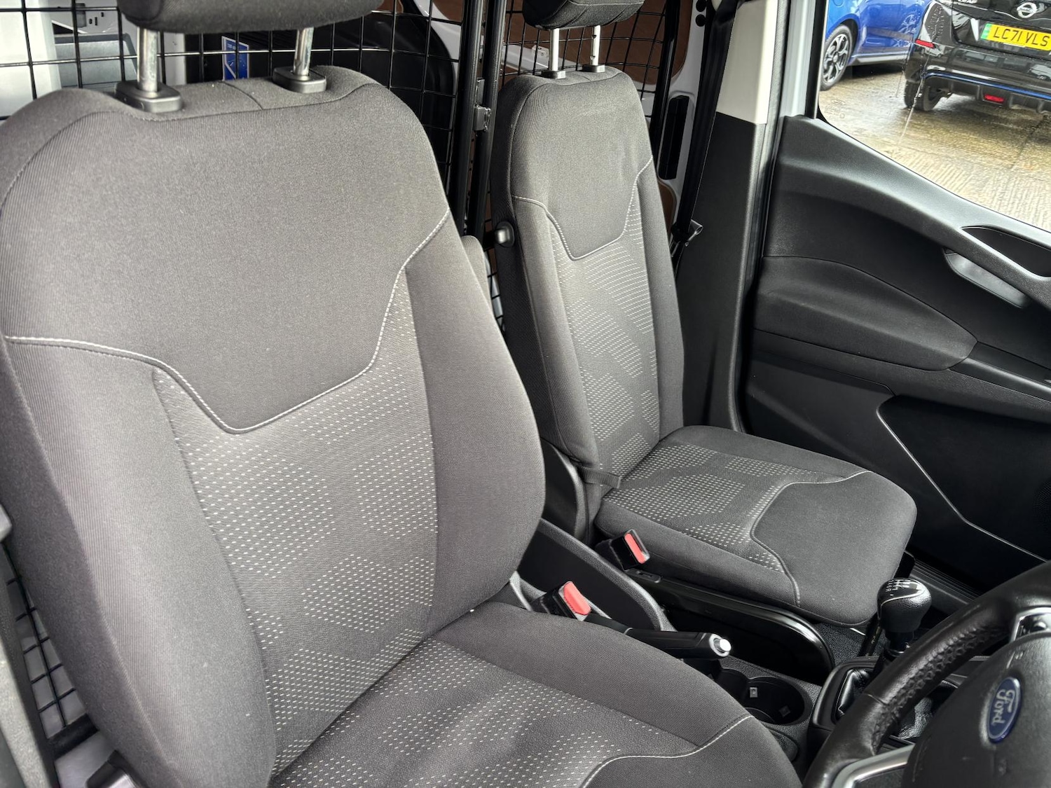 Used Ford Transit Courier 2019 for sale - 77687574: Photo 14