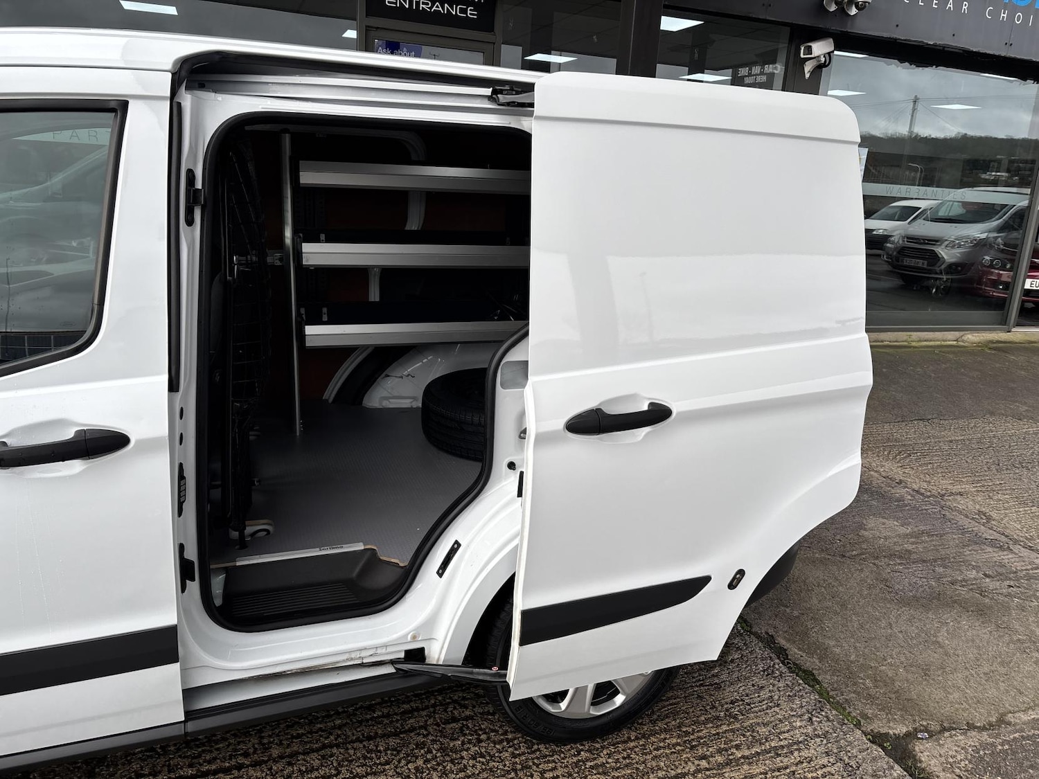 Used Ford Transit Courier 2019 for sale - 77687574: Photo 21