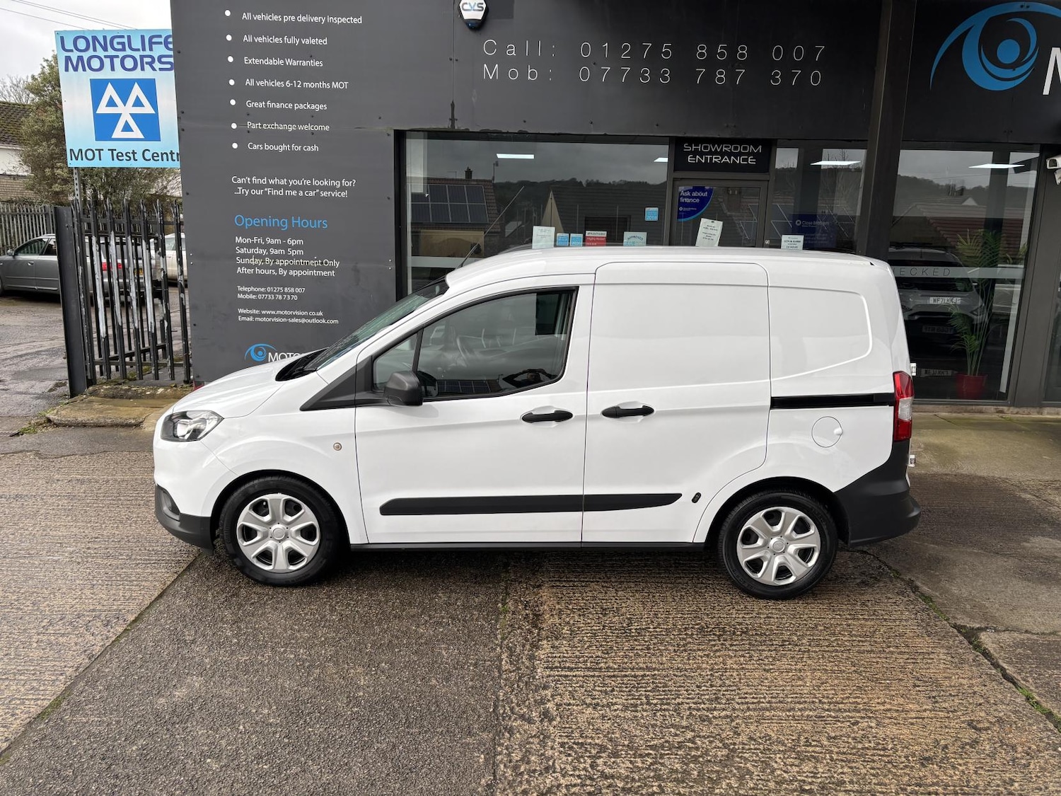 Used Ford Transit Courier 2019 for sale - 77687574: Photo 32