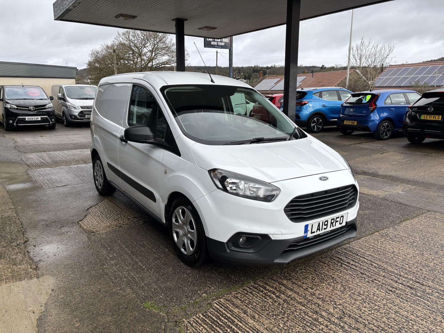 Used Ford Transit Courier 2019 for sale - 77687574: Photo 37