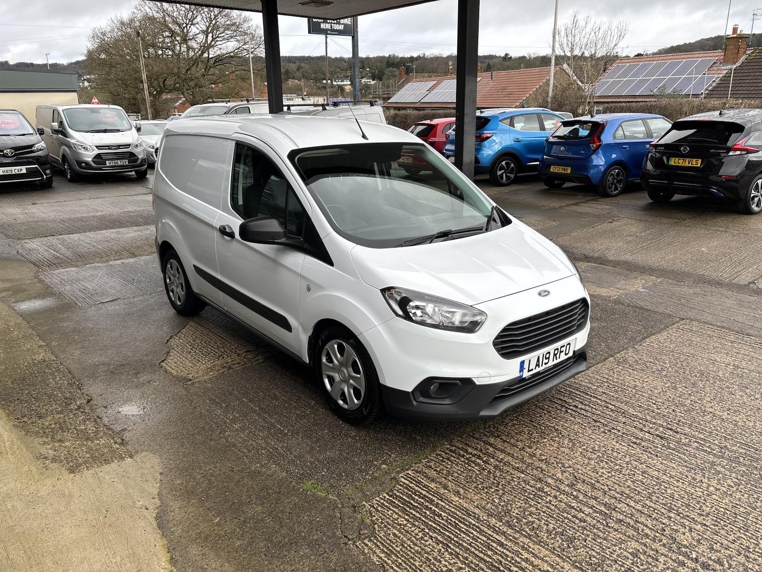 Used Ford Transit Courier 2019 for sale - 77687574: Photo 38