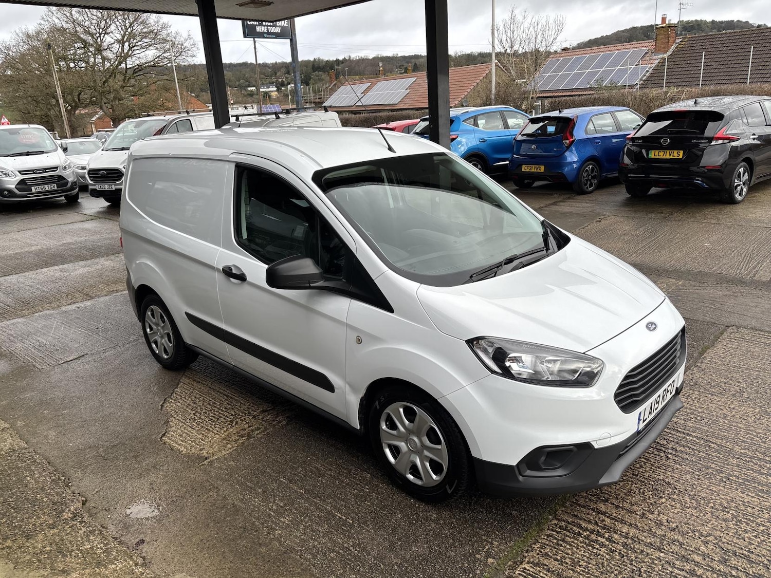 Used Ford Transit Courier 2019 for sale - 77687574: Photo 39