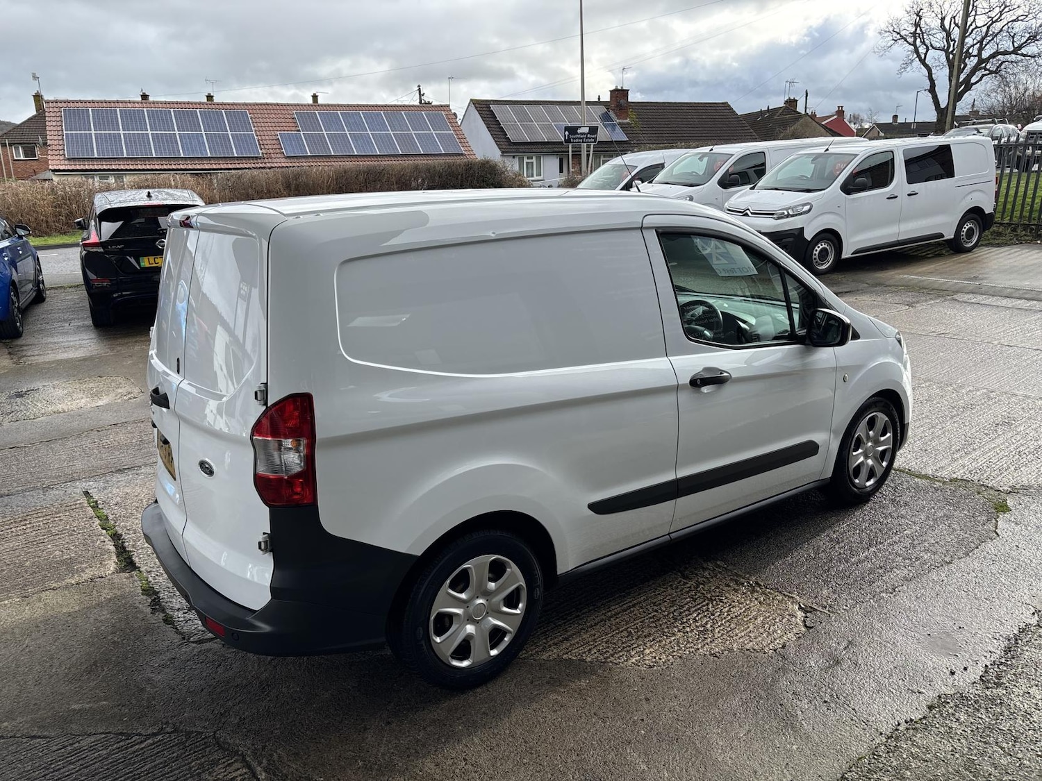 Used Ford Transit Courier 2019 for sale - 77687574: Photo 40
