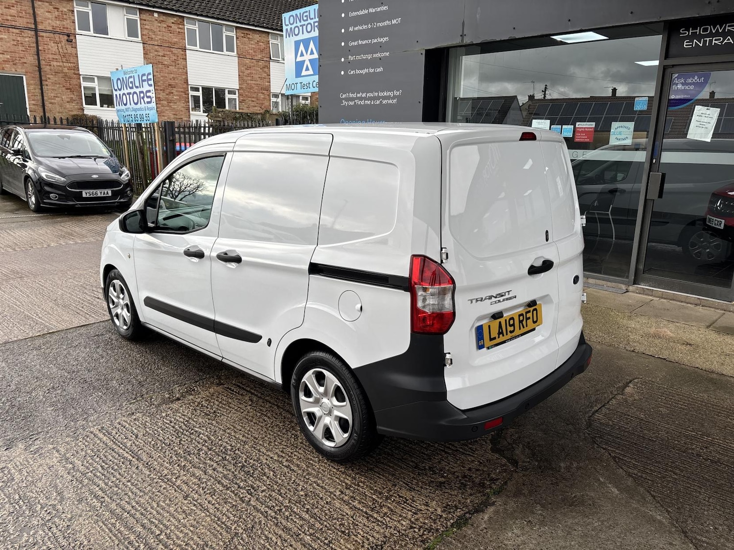 Used Ford Transit Courier 2019 for sale - 77687574: Photo 46
