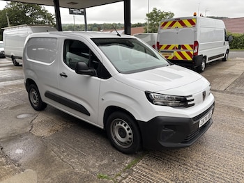 Used Peugeot Partner 2024 for sale - 78929587: Photo