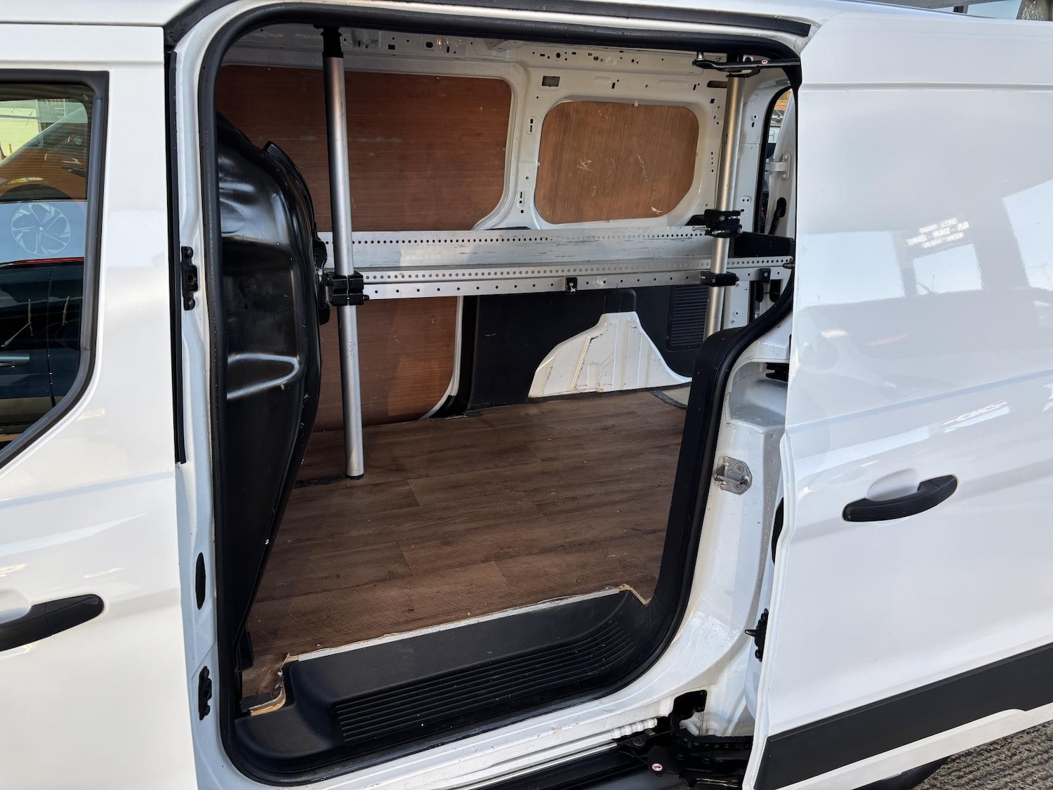 Used Ford Transit Connect 2016 for sale - 77198447: Photo 19