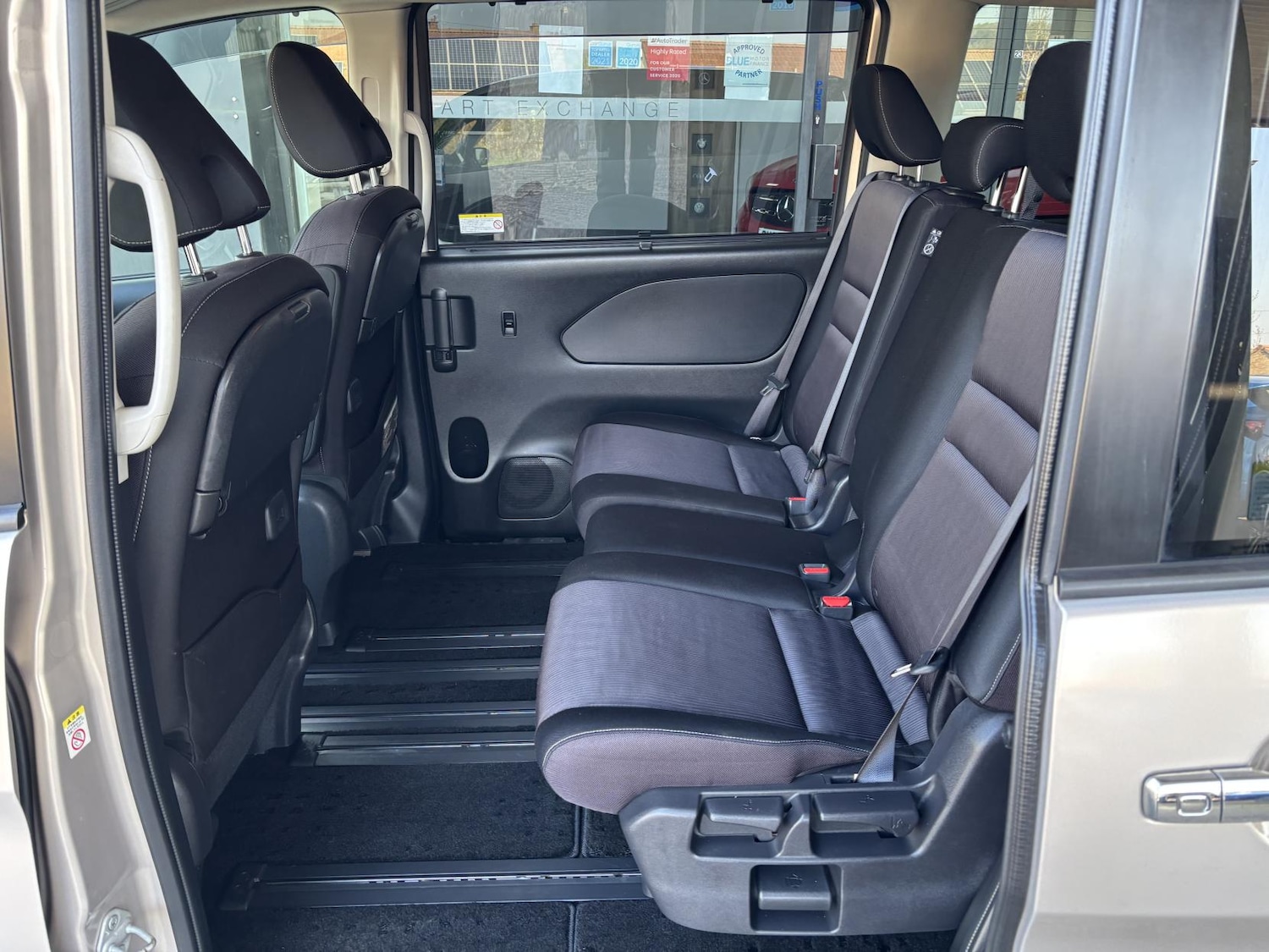 Used Nissan Serena 2025 for sale - 77750456: Photo 24