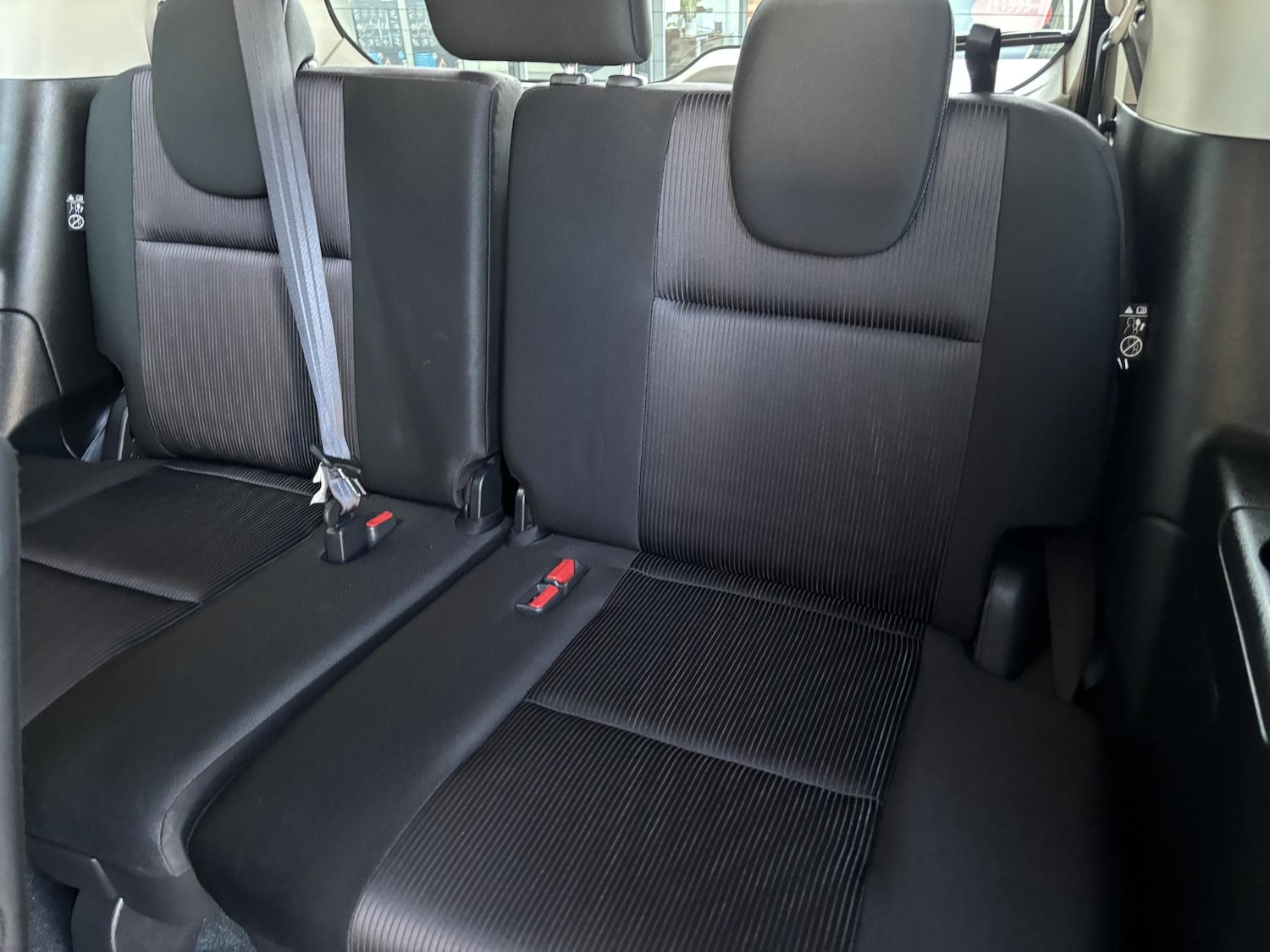 Used Nissan Serena 2025 for sale - 77750456: Photo 27