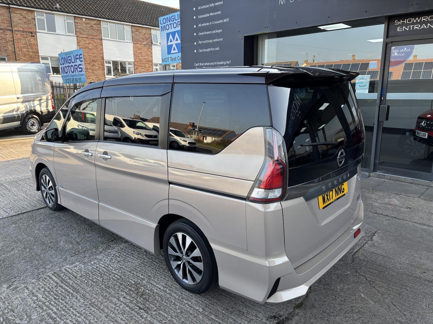 Used Nissan Serena 2025 for sale - 77750456: Photo 59