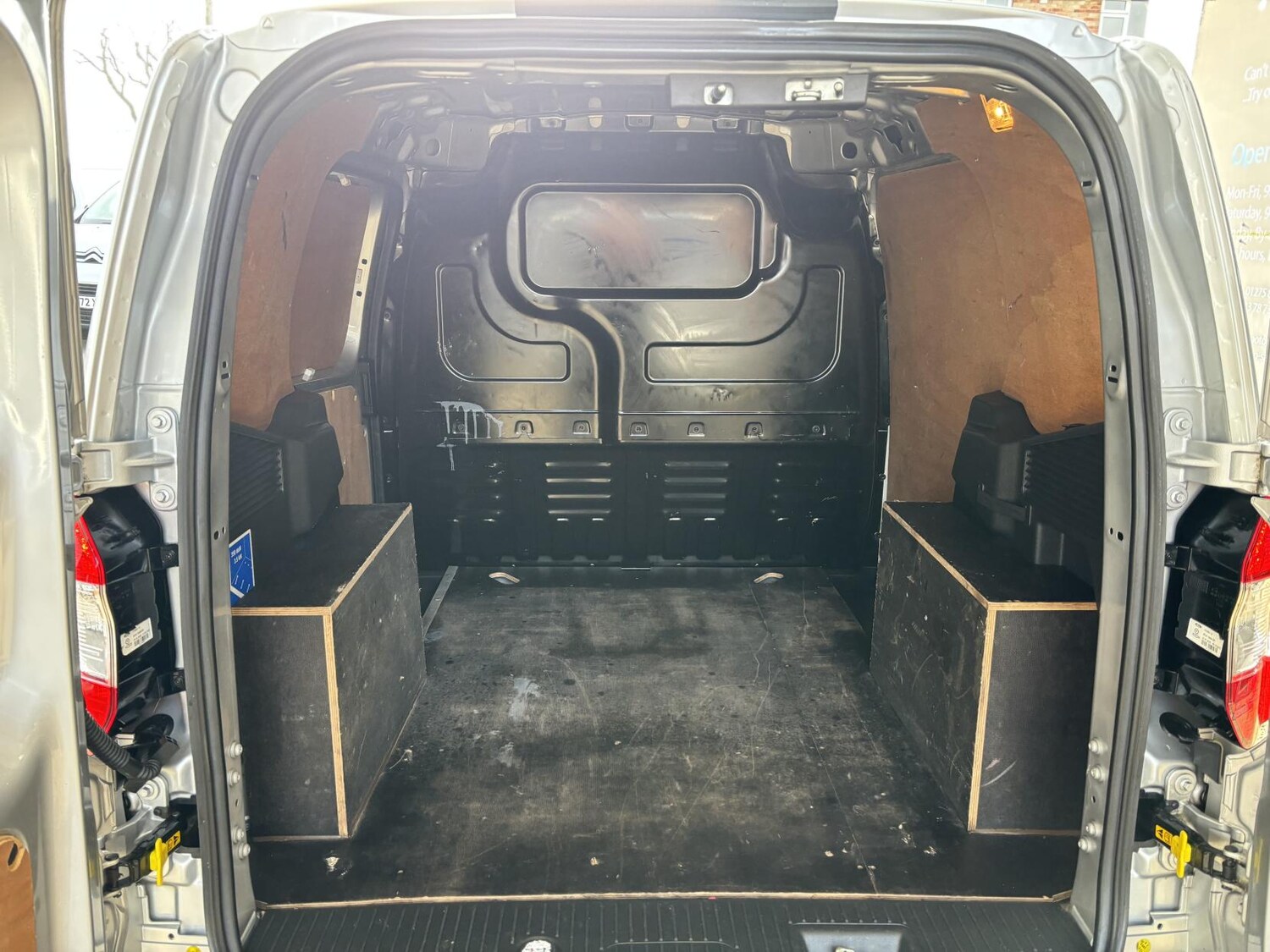 Used Ford Transit Courier 2020 for sale - 77758940: Photo 10