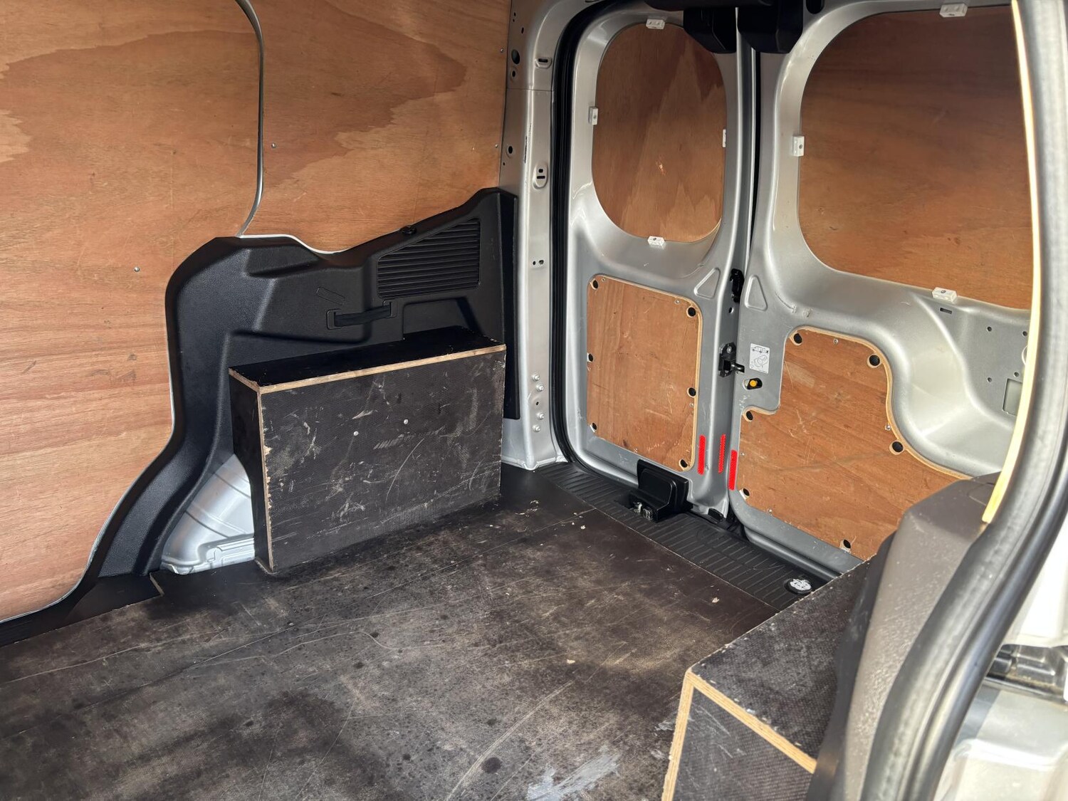 Used Ford Transit Courier 2020 for sale - 77758940: Photo 11