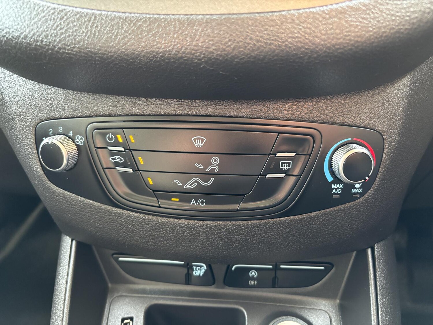 Used Ford Transit Courier 2020 for sale - 77758940: Photo 12