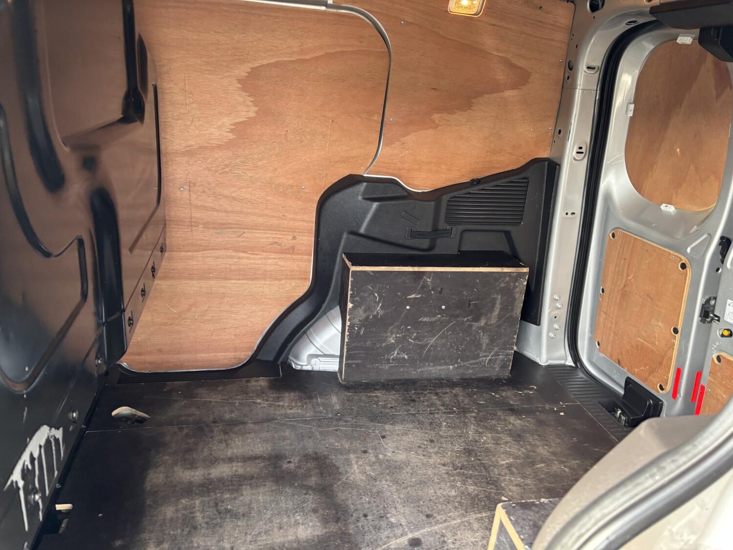 Used Ford Transit Courier 2020 for sale - 77758940: Photo 20