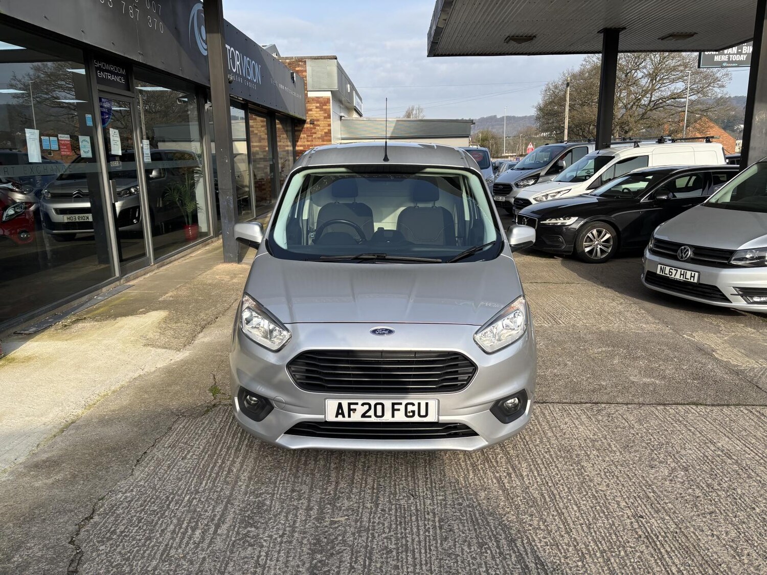 Used Ford Transit Courier 2020 for sale - 77758940: Photo 4